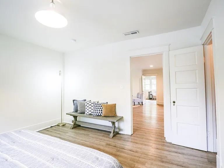 233B Chapel Ave — Photo 6