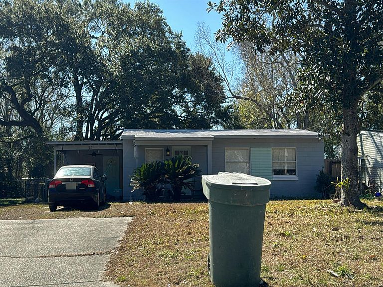 3 Bed 1 Bath Home - 13 Randolph Dr, Pensacola, FL thumbnail 2