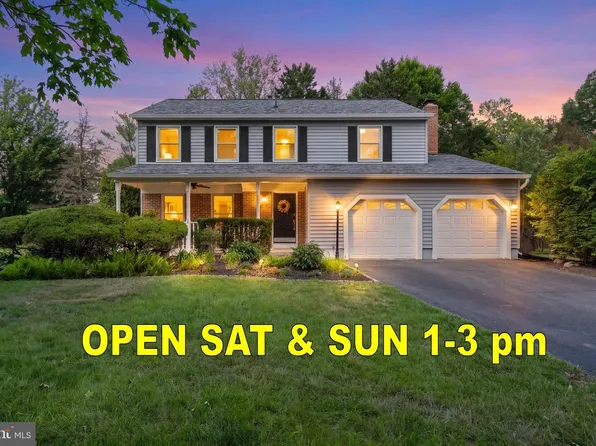 1801 Lisa Gaye Dr, Sterling, VA 20164