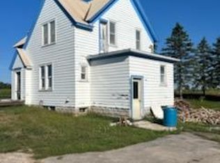 16819 Tannery Rd, Mishicot, WI 54228