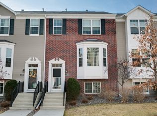 5205 Scott Trl, Robbinsdale, MN 55422