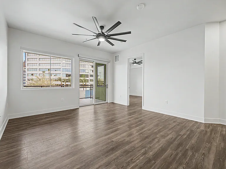 3131 N Central Ave #4011 — Photo 12