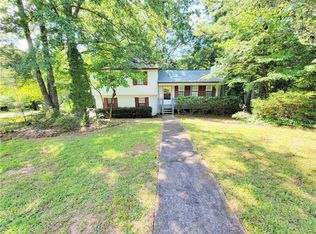 3907 Glenbrook Dr, Marietta, GA 30127