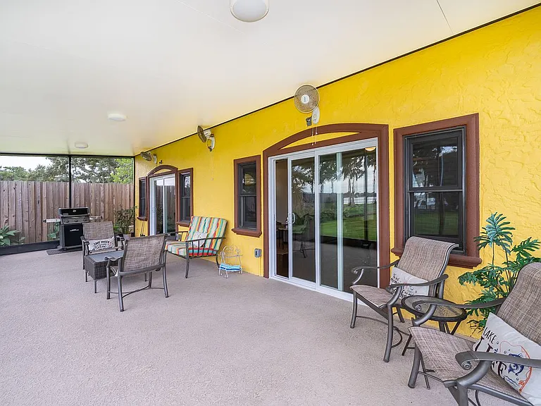 2339 Neptune Rd — Photo 33