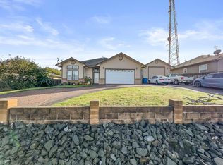 7283 Dauber Ln, Eureka, CA 95503