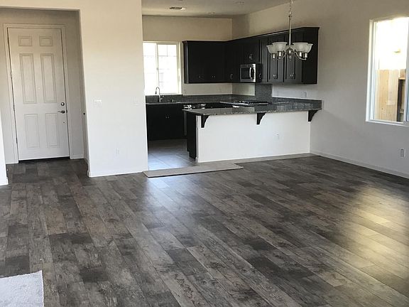 4th image of 4154 Hydo Lake Way