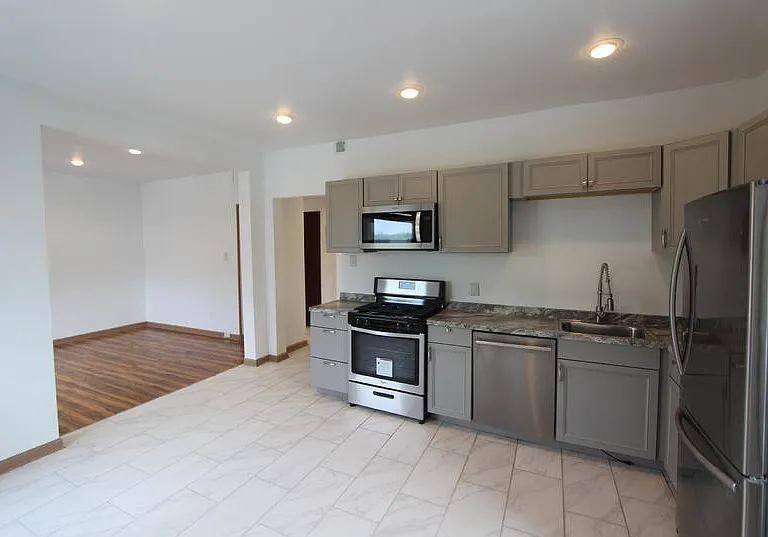 3613 California Ave #3 — Photo 7