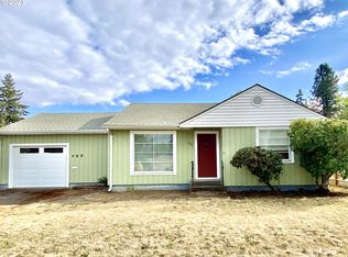 733 Centennial Blvd, Springfield, OR 97477