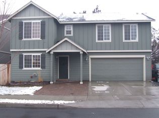 2904 SW Deschutes Dr, Redmond, OR 97756