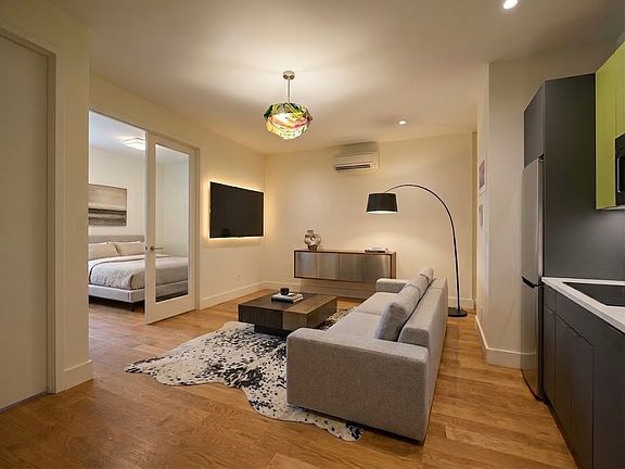 3rd image of 374 Harman St #2F