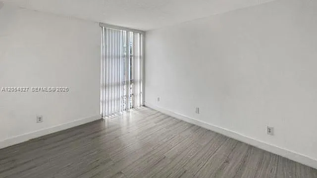 200 172nd St #406 — Photo 10