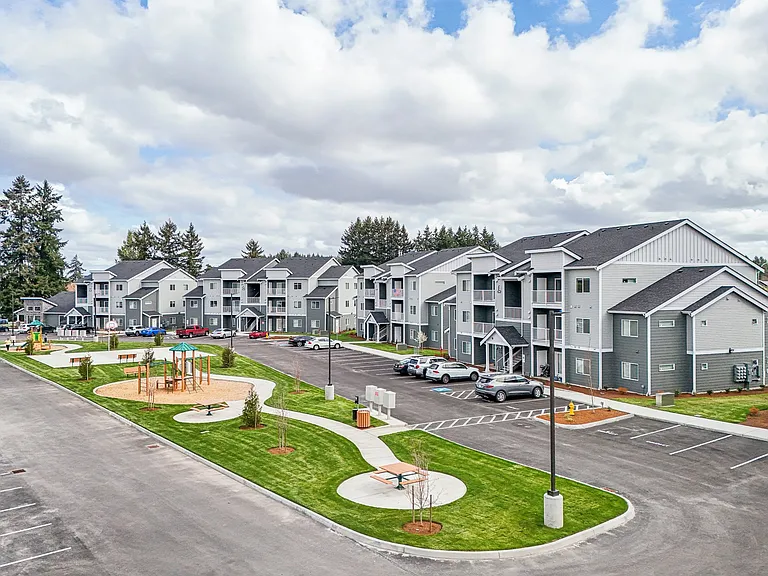 Tahoma Terrace Apartments — Photo 27