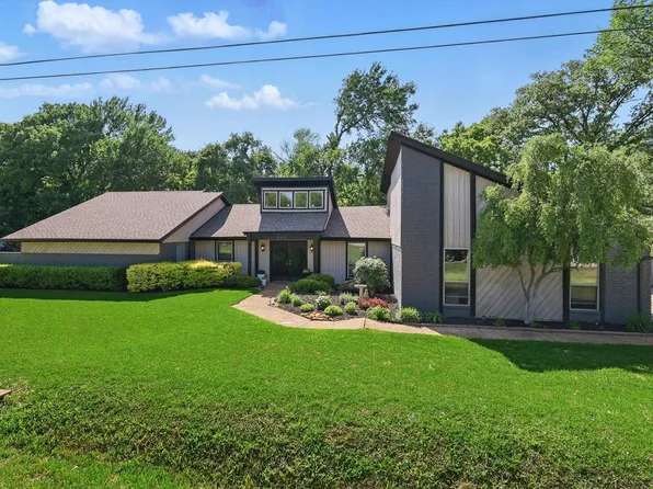 211 Winding Creek Dr, Highland Village, TX 75077