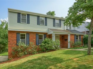 11 Setter Pl, Bethel Park, PA