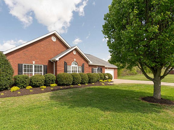 2nd image of 4024 Scarlett Dr