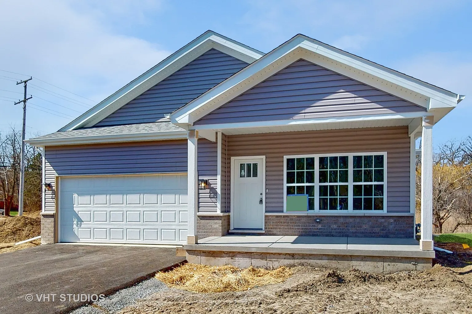 204 Crystal Ln photo 1