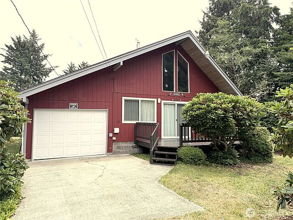2nd image of 32216 R Place