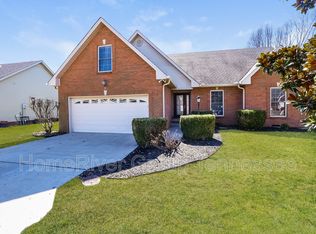 108 Foxrun, Springfield, TN 37172