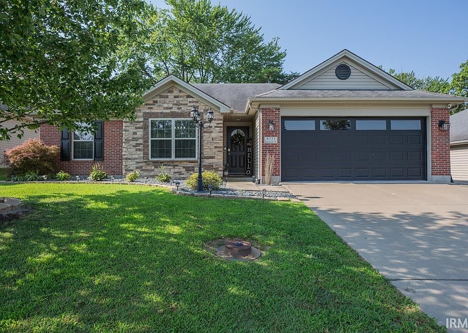 1st image of 4731 Boardwalk Dr