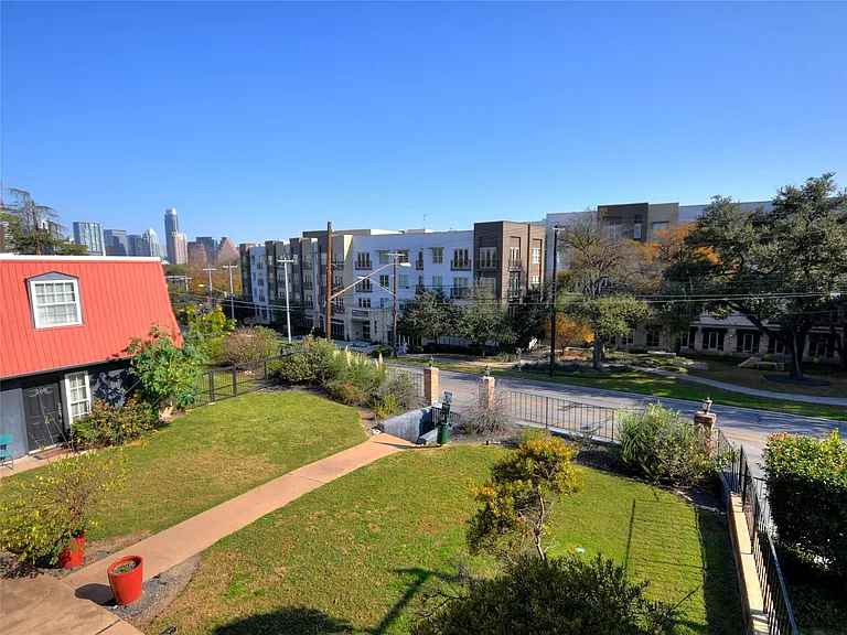 900 S Lamar Blvd #311 — Photo 13