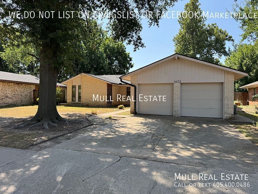 1st image of 1622 Chaucer Dr