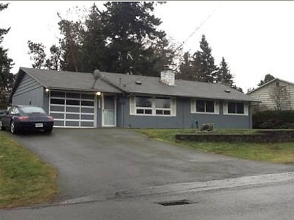 5th image of 18610 Occidental Ave S