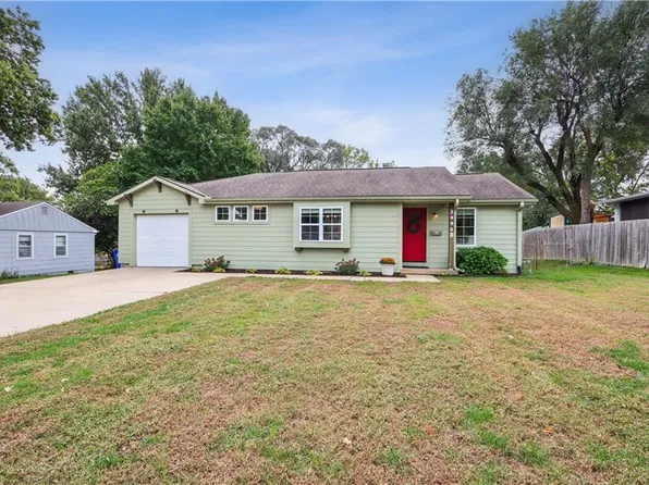10921 W 64th Ter, Shawnee, KS 66203