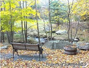 2nd image of 1134 Lakeview Dr