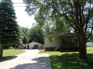 3627 Hereford Rd, Erie, PA 16510