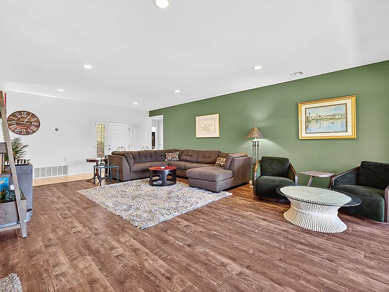 42430 Adams St — Photo 5