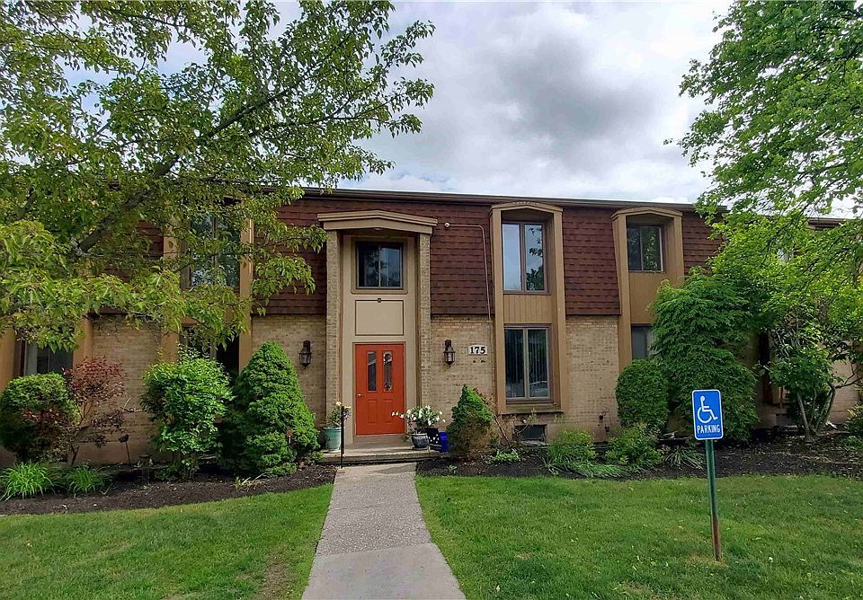 1st image of 175 Charter Oaks Dr APT 4