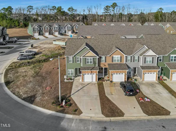 1808 Fox Den Way #2-1, Greenville, NC 27858