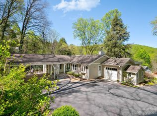 61 Brightwater Falls Rd, Hendersonville, NC 28739