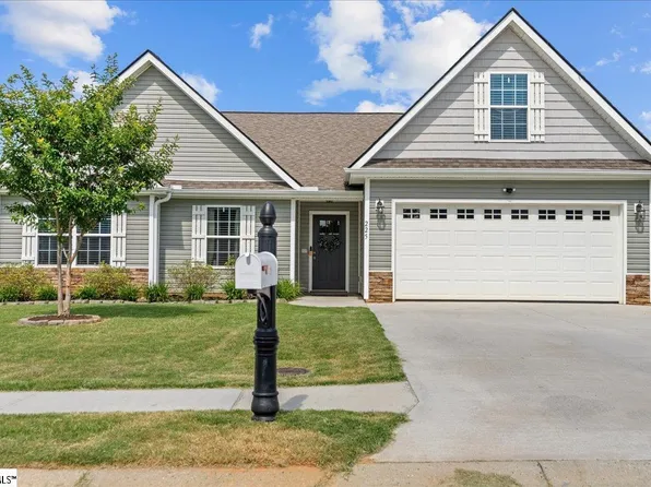 225 Catterick Way, Fountain Inn, SC 29644