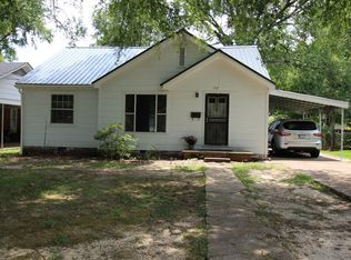 157 Thomas St, Grenada, MS 38901