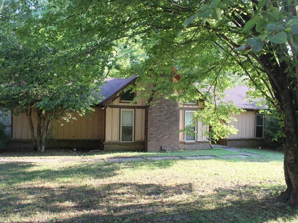 119 Valley Dr, Helena, AR 72342