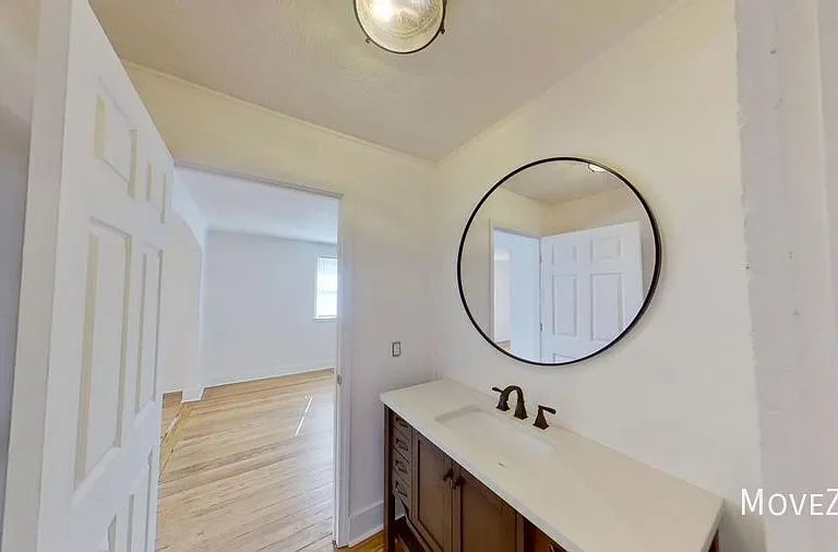 1710 Oakwood Ave — Photo 13