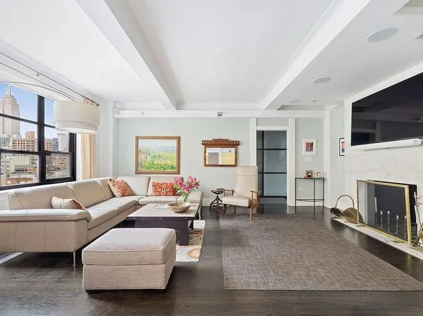 235 E 22nd St APT 15L, New York, NY 10010
