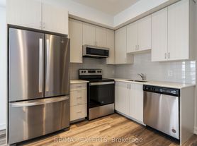 430 Essa Rd, Barrie, ON