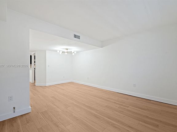 5th image of 5750 Turin St APT 203