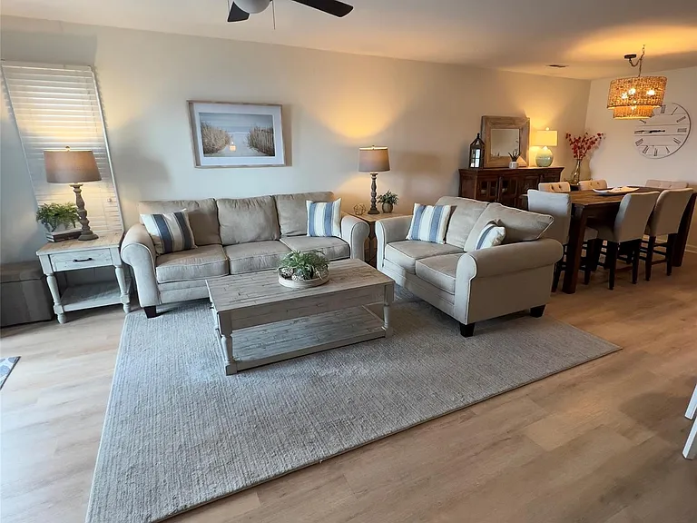 18629 Vineyard Point Ln — Photo 9