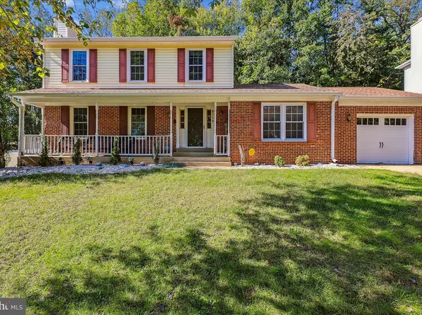 8113 Neville Pl, Fort Washington, MD 20744