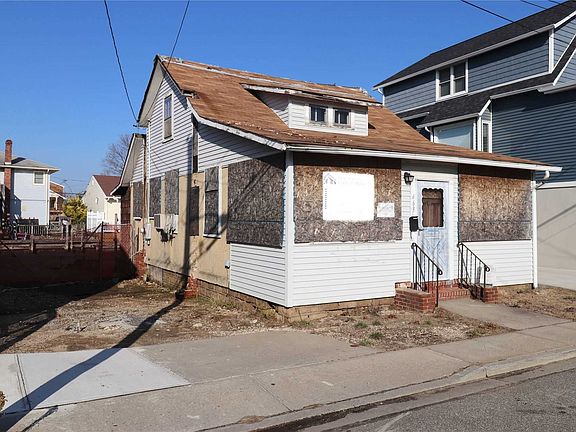 4th image of 663 Arthur St