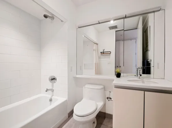 419 West 55th Street 2D image 8 of 9