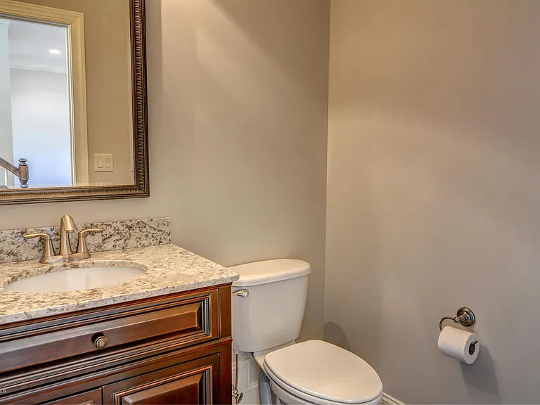4302 Terrington Dr — Photo 16
