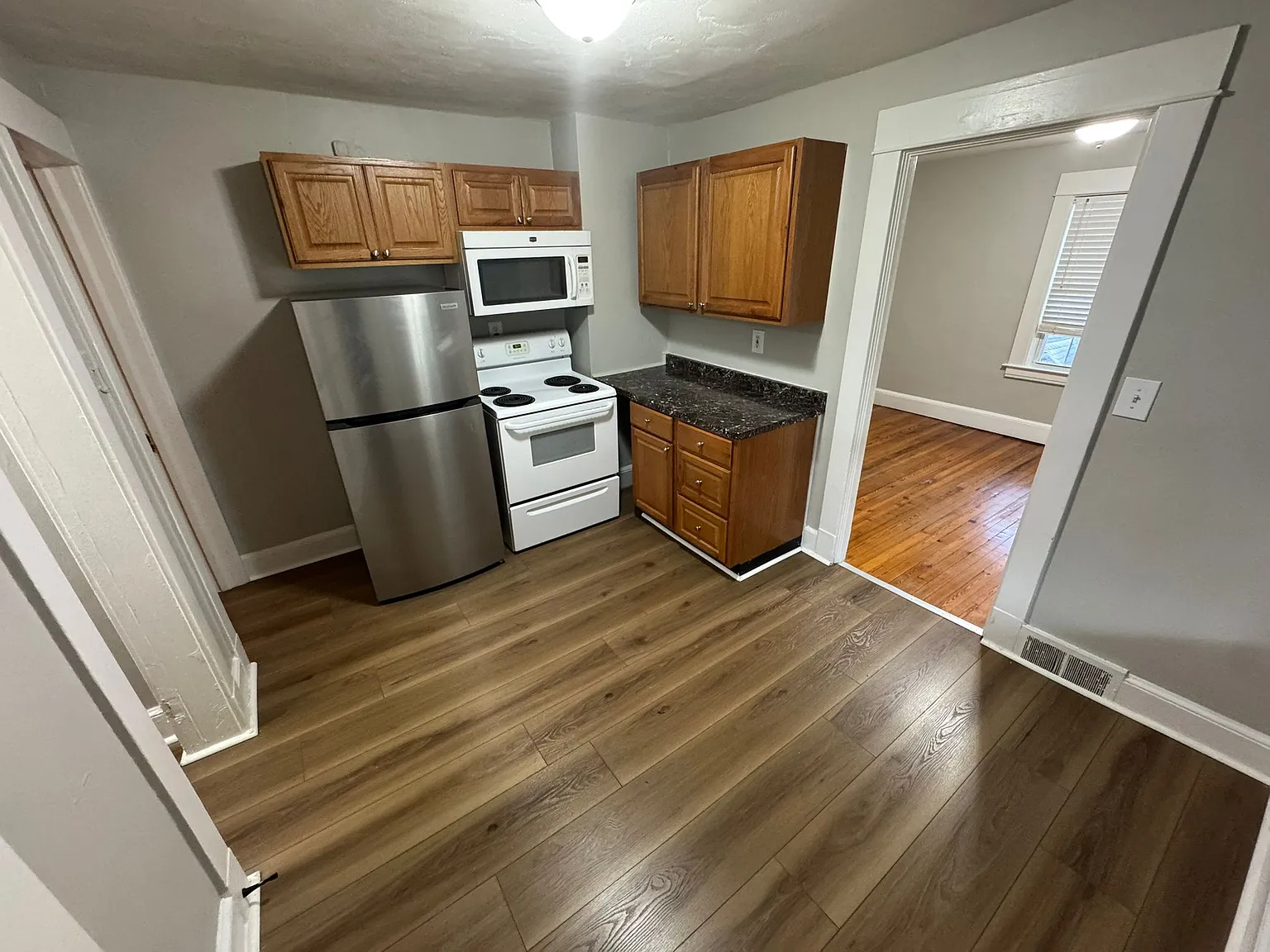 1 bed, $1,800 — Photo 1