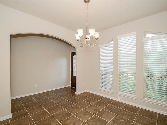 2nd image of 15719 Whisper Woods Dr