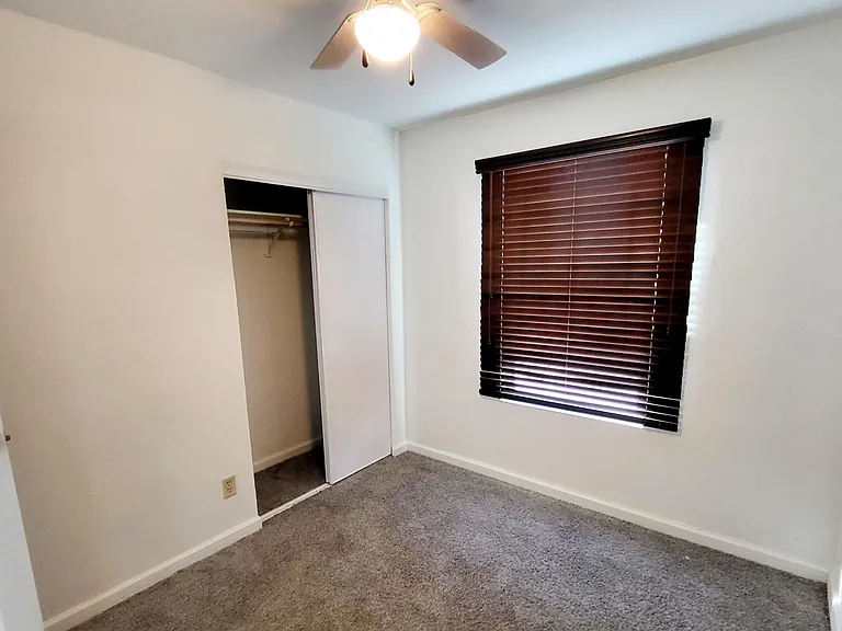 2306 S Walnut Ave — Photo 11