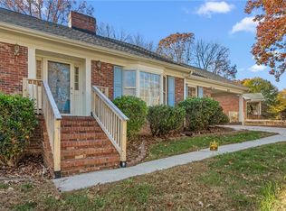 707 Willowmoore Ave, Thomasville, NC 27360