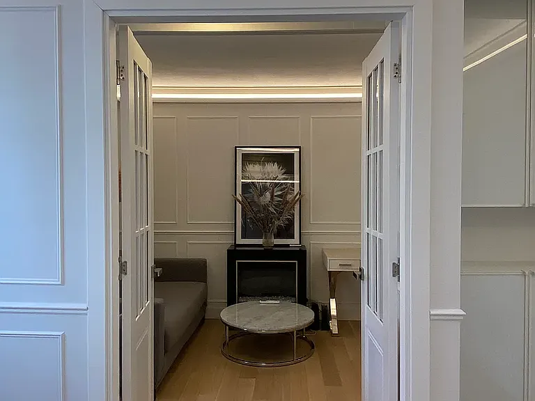 135 E 54th St #10F — Photo 6